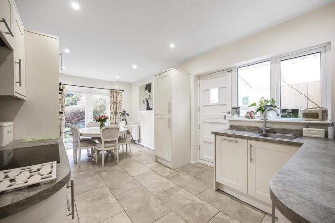 Kitchen/Dining Room