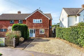 9, Evelyn Cottages, Dorking RH5 6JE