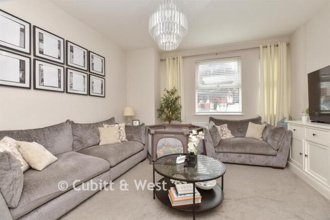 Lounge / Dining Room