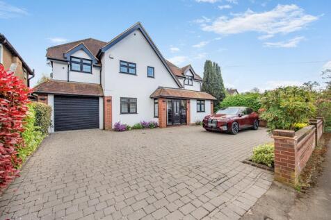 Mount Grace Road, Potters Bar, Hertfordshire