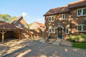 12, Bennett's Rest, Hook RG27 9RU