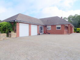 Cofton, Pont Robert, Meifod SY22 6JB