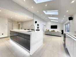 3, Bereville Court, Middleton, Milton Keynes MK10 9JP