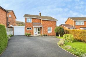 8, Westfield, Dursley GL11 4EP