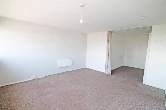 Studio Room