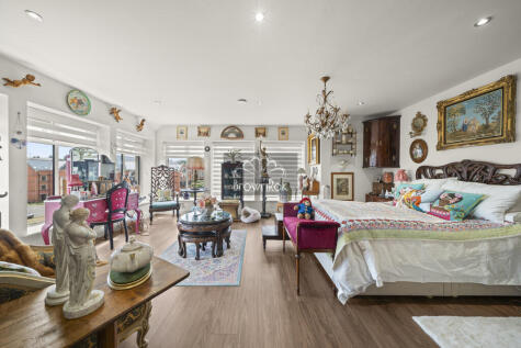 Penthouse Lancaster House
