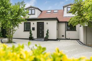 52, Warren Way, Digswell, Welwyn AL6 0DN