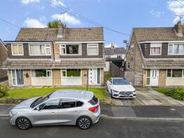 29, Holcombe Lee, Bury BL0 9QR