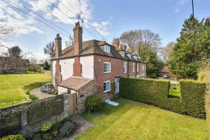 5, Lords Cottages, Ashford Road, Faversham ME13 0NJ