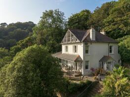 Waterhead House, Brixham Road, Dartmouth TQ6 0BA