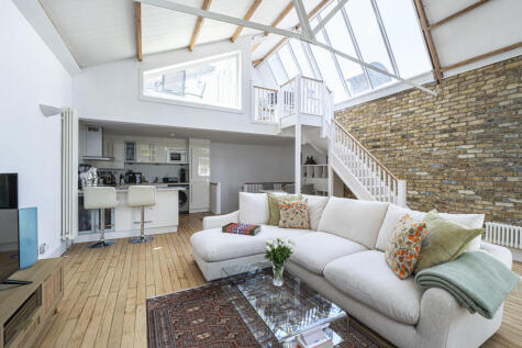 Welmar Mews, Clapham, SW4