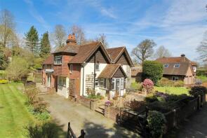 1, Moat Cottages, Doubleton Lane, Penshurst, Tonbridge TN11 8JA
