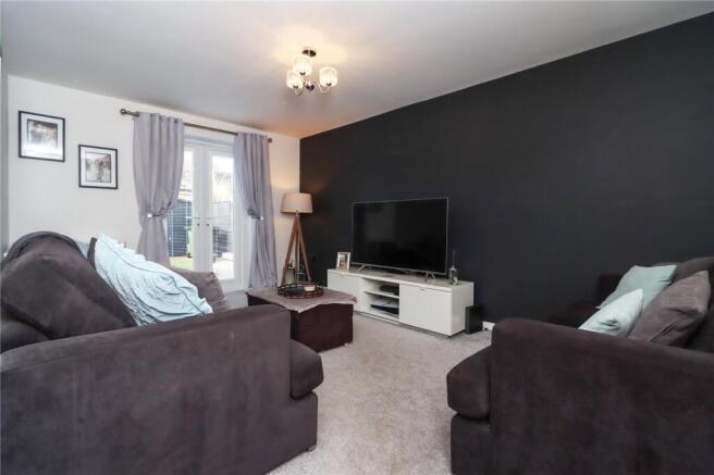 Living Room Pic 1