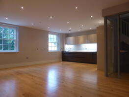 7, The Courtyard, South Street, Brighton BN1 9PQ