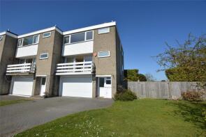 7, Harewood Green, Lymington SO41 0TZ