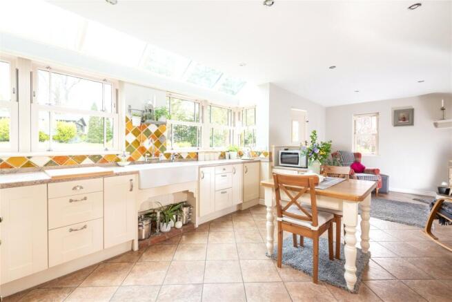 Kitchen/Breakfast