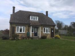 Pitts Dene, The Green, Lynch Lane, Newport PO30 4JB