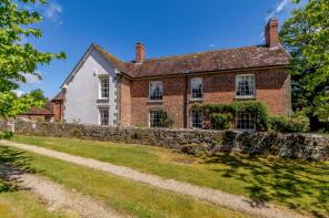 North Farm House, High Street, Salisbury SP5 5AE