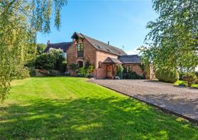 Meadow Grove, Lincomb Bank, Lincomb, Stourport-on-severn DY13 9RB