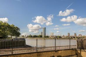 Flat 1, Riverview Court, Old Bellgate Place, London E14 3SY