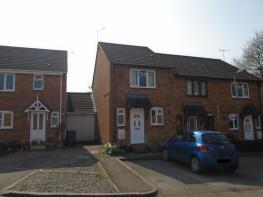 34, The Sandringhams, Salisbury SP5 3SP