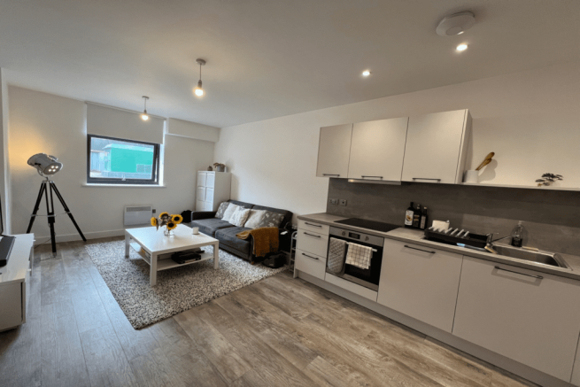 Wagon Lane - Lounge