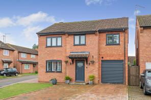 62, Livermore Green, Werrington, Peterborough PE4 5DQ