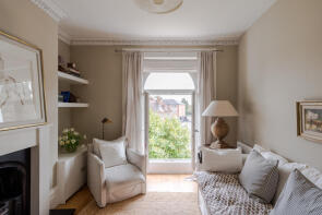20c, St Marys Road, East Molesey KT8 0ST