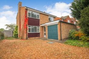 Newlands, High Street, Bedford MK44 2BH