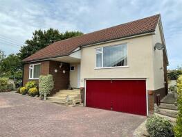 2, Chapel Forge Close, West Huntspill, Highbridge TA9 3SQ