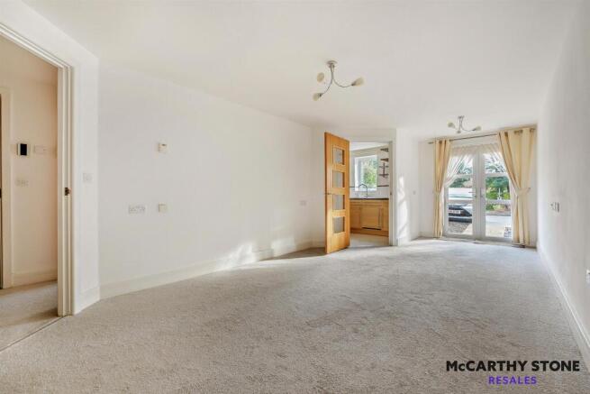 8629421-interior03-800.jpg