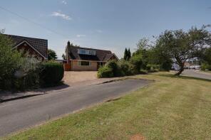 1, Ash Way, Woolaston, Lydney GL15 6QA