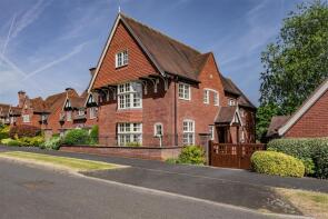37, St Marys Drive, Whitegate, Northwich CW8 2EZ