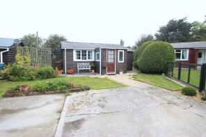 12, Chatham Log Cabins, Llanwnda, Llandwrog LL54 5TG