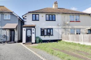 8, The Green, Wennington, Rainham RM13 9DX