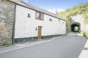 2, Brea Arch, Camborne TR14 9BW