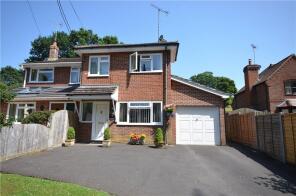 Lyndale, Green Lane, Basingstoke RG25 2QL