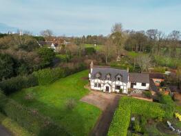 Woodfield Farmhouse, Northampton Lane, Droitwich WR9 0LJ