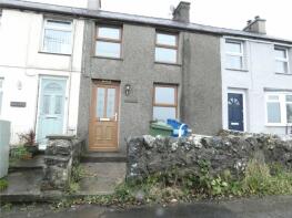2, Fron Dirion, Nebo LL54 6EN