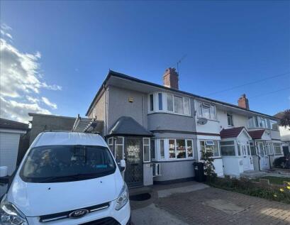 Richmond Avenue, Bedfont