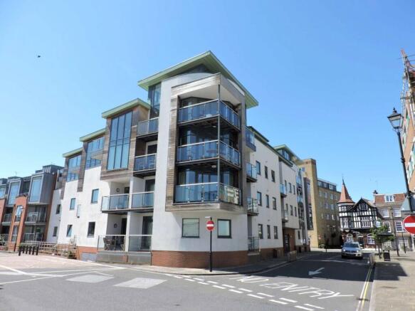 External Image (Main
