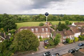 8, Withylands View, Haywards Heath RH17 6TQ