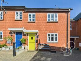6, Phoenix Close, Colchester CO5 8PN