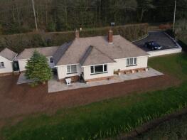 Four Oaks, Staple Lane, Taunton TA4 4DE