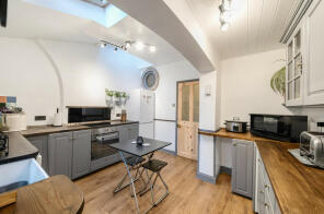 11 Ivy Cottage, Church Lane, Elvington, York YO41 4AD
