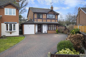 31, Ploughmans Walk, Bromsgrove B60 4NN