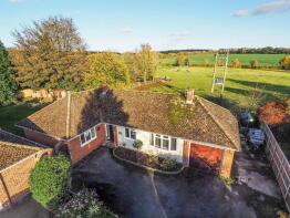 Glentone, Wildhern, Andover SP11 0JE