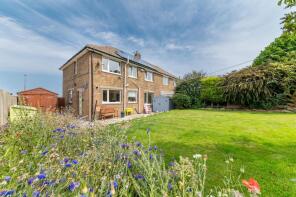 44, Jos Lane, Shepley, Huddersfield HD8 8DW