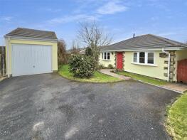 17, Southfields, Holsworthy EX22 7DX