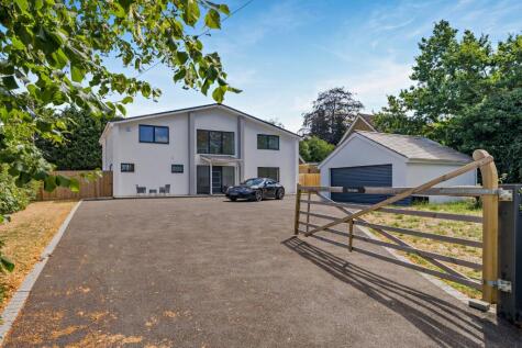 Ricketts Hill Road, Tatsfield, Westerham, Kent